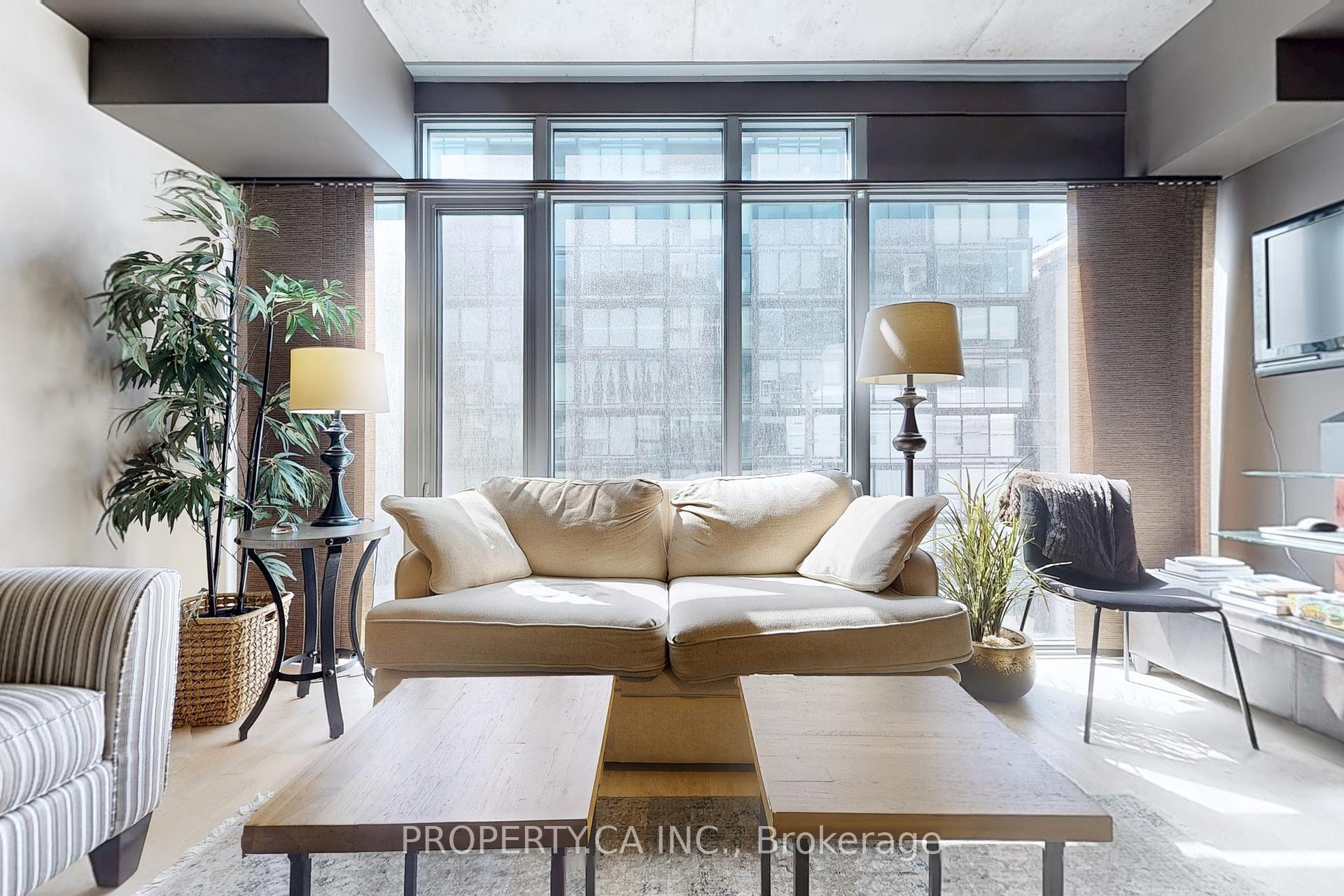 1 Bedroom Condo at 650 King, Toronto For sale