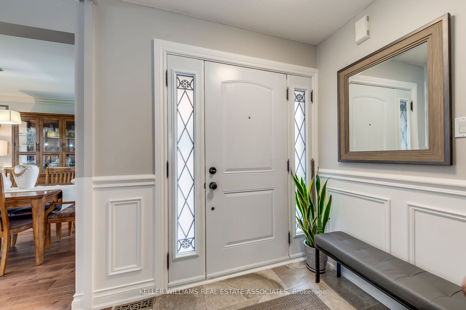 516 Ravenstone Court