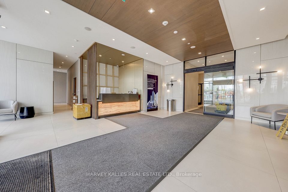 7 Golden Lion Heights N2908