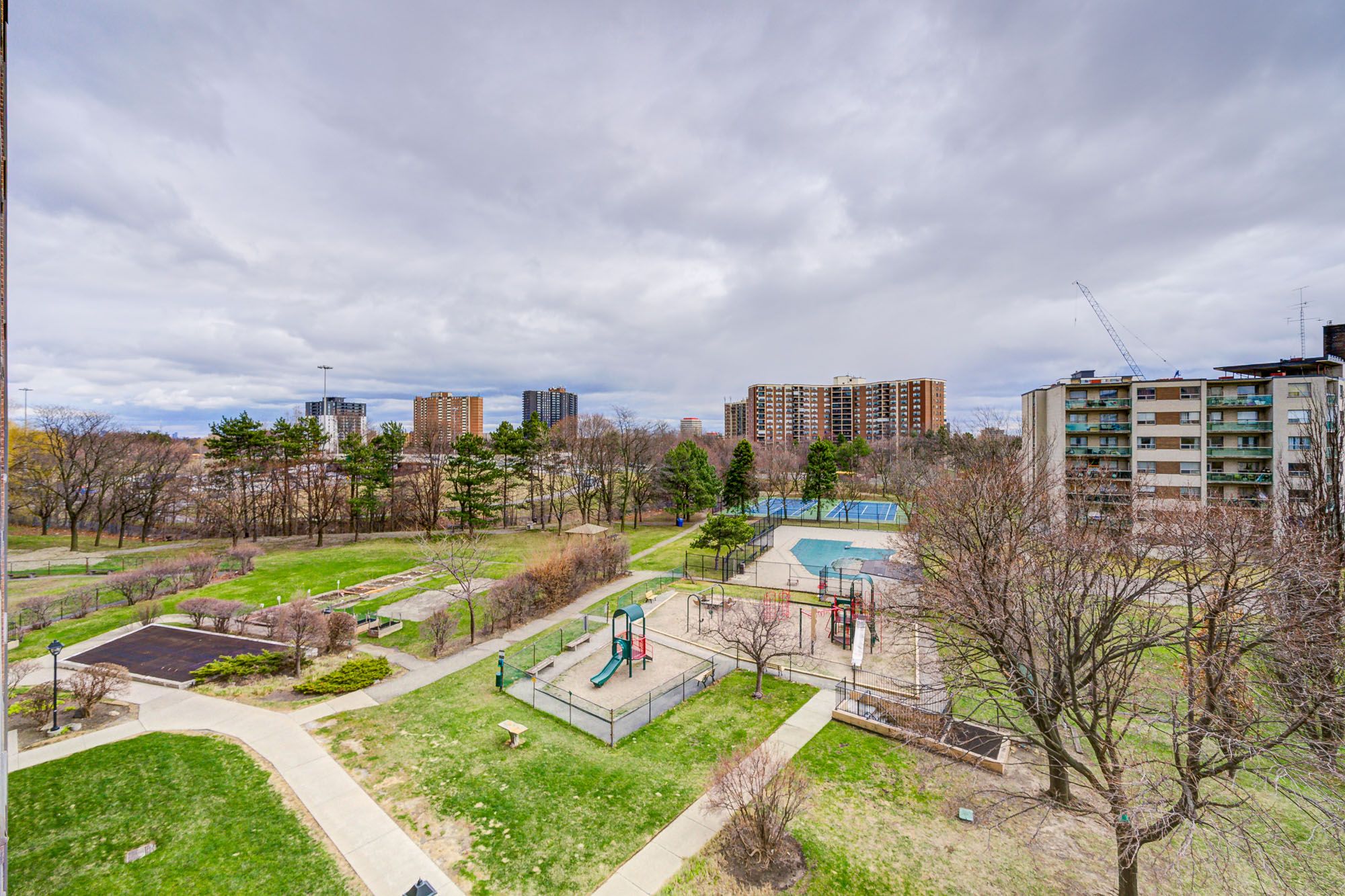 625 The West Mall N/A 507