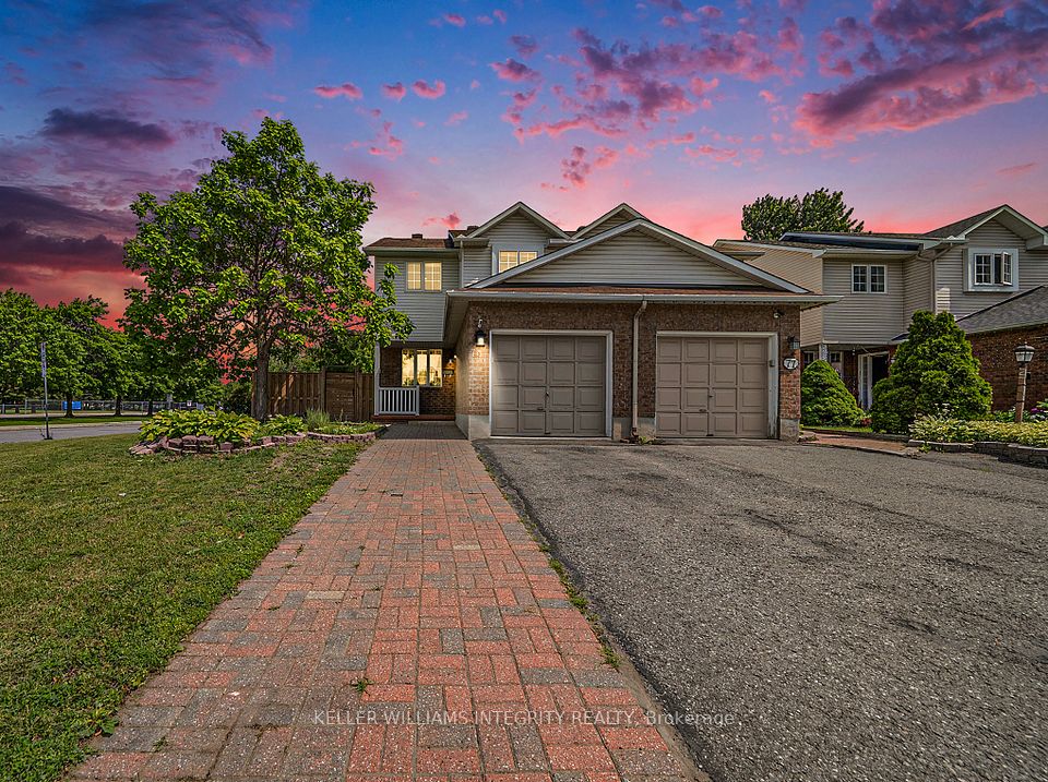 79 Woodford