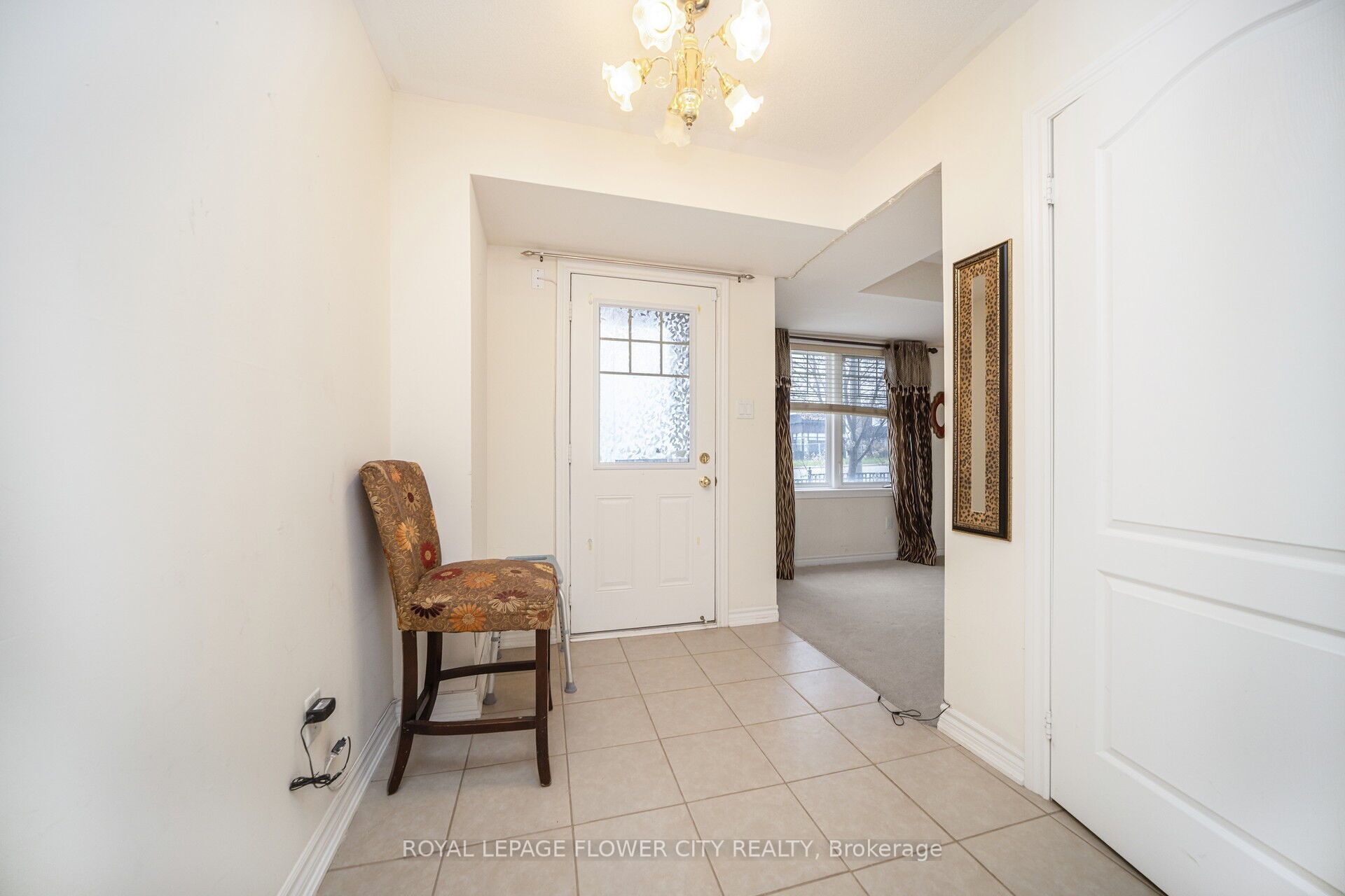82 Magdalene Crescent