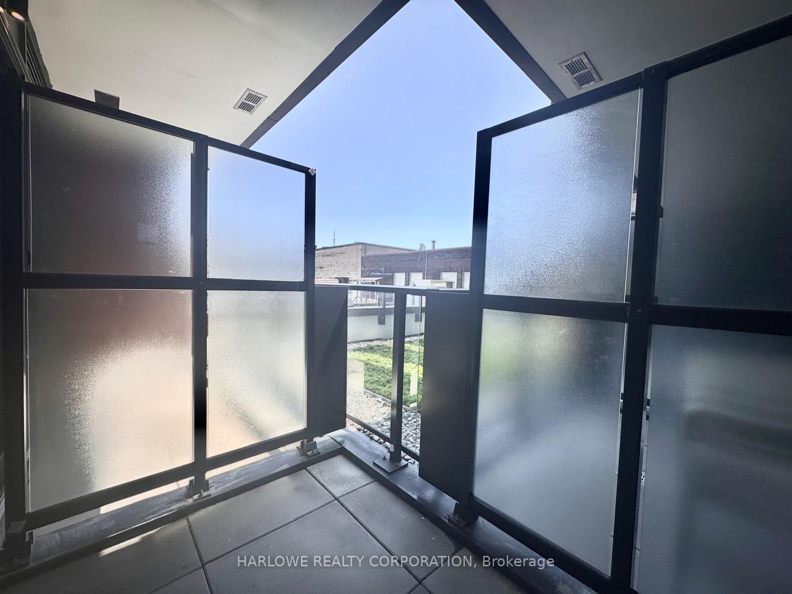 5 Lakeview Avenue, #221