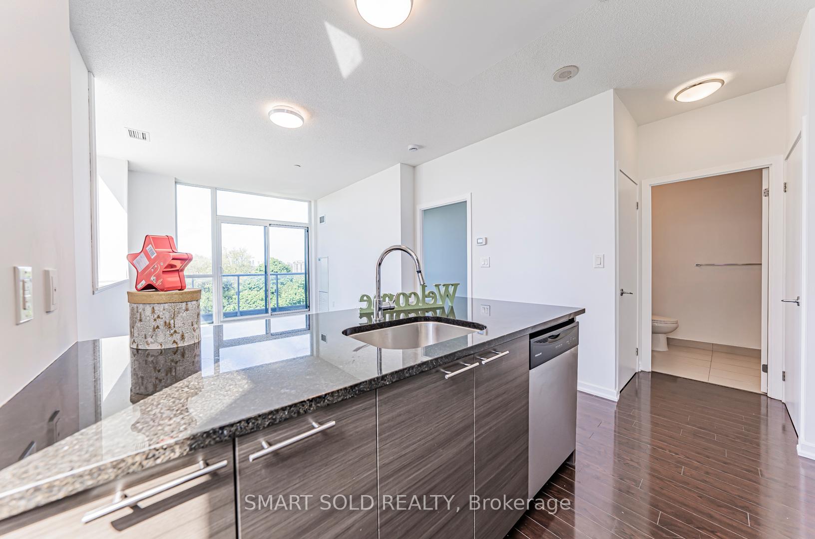 1 Bedroom Condo at 66 Forest Manor, Toronto For sale