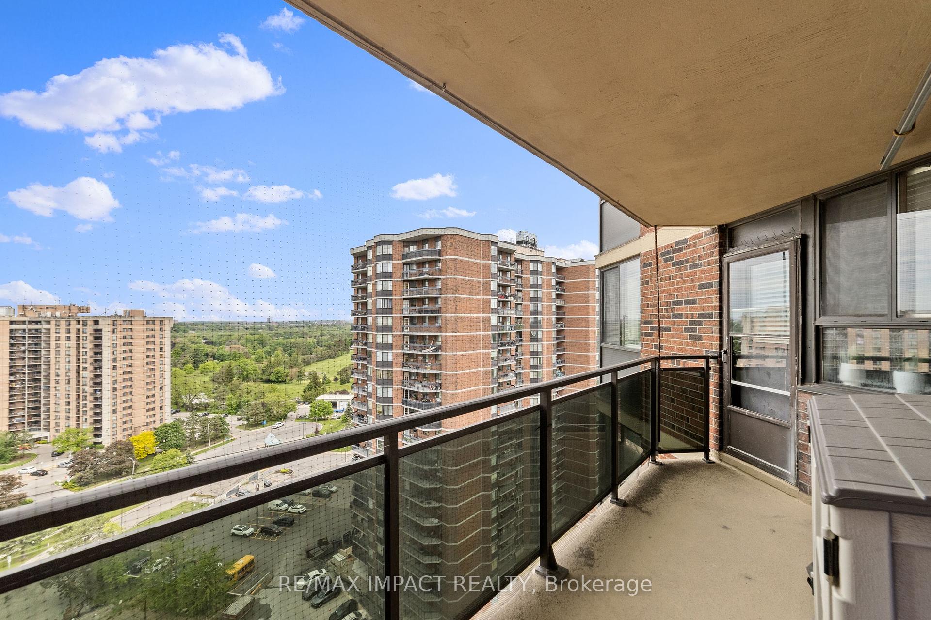2 Bedrooms Condo at 234 Albion, Toronto For sale