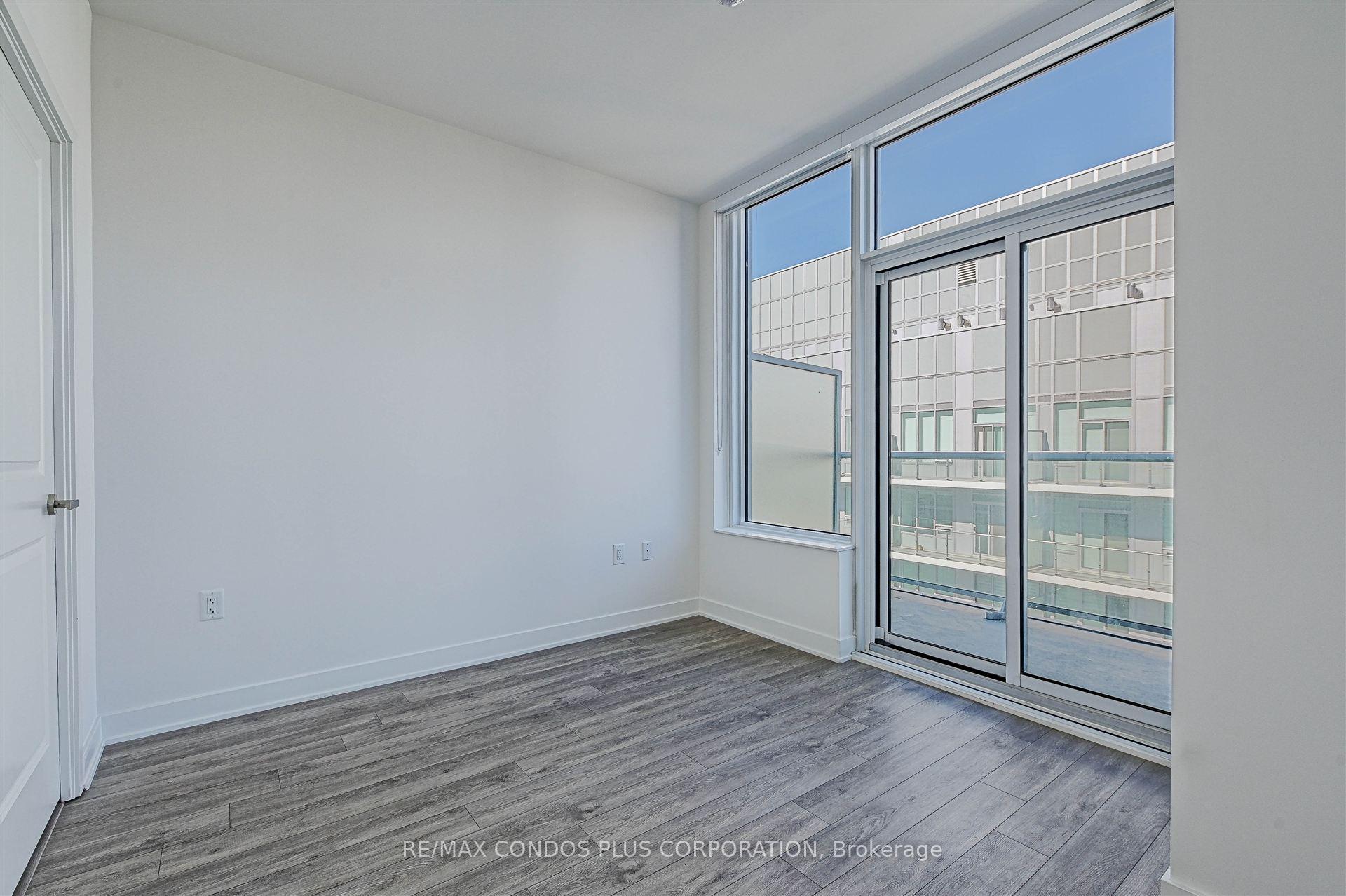 2 Bedrooms Condo at 195 Redpath, Toronto For sale
