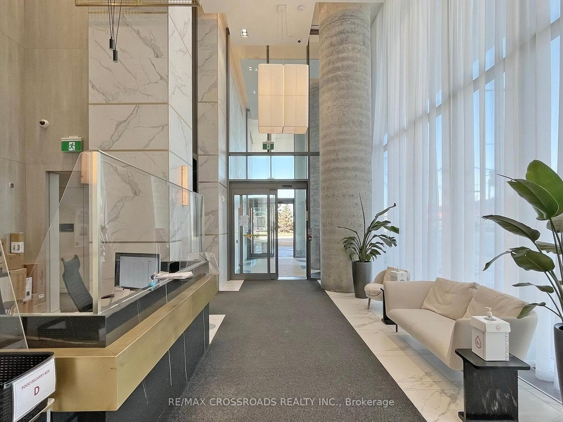 1 Bedroom Condo at 950 Portage, Vaughan For sale