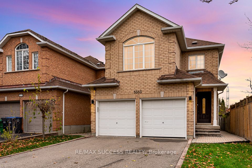 5383 Red Brush