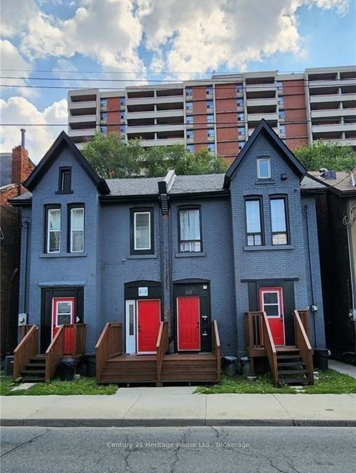212 Wilson Street