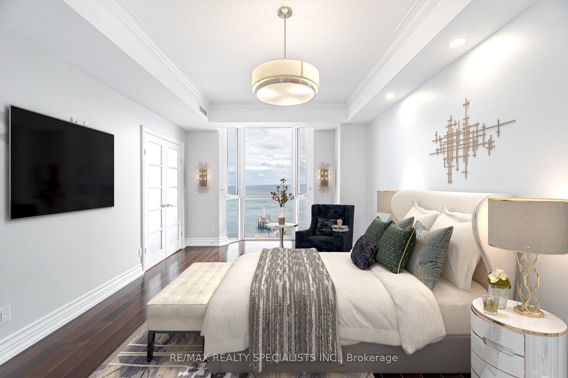 3 Bedrooms Condo at 1477 Lakeshore,  Burlington For sale