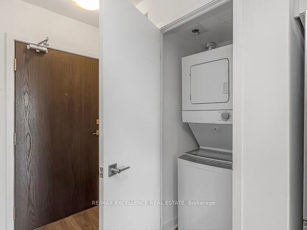 2 Bedrooms Condo at 1401 O’Connor,  Toronto For sale