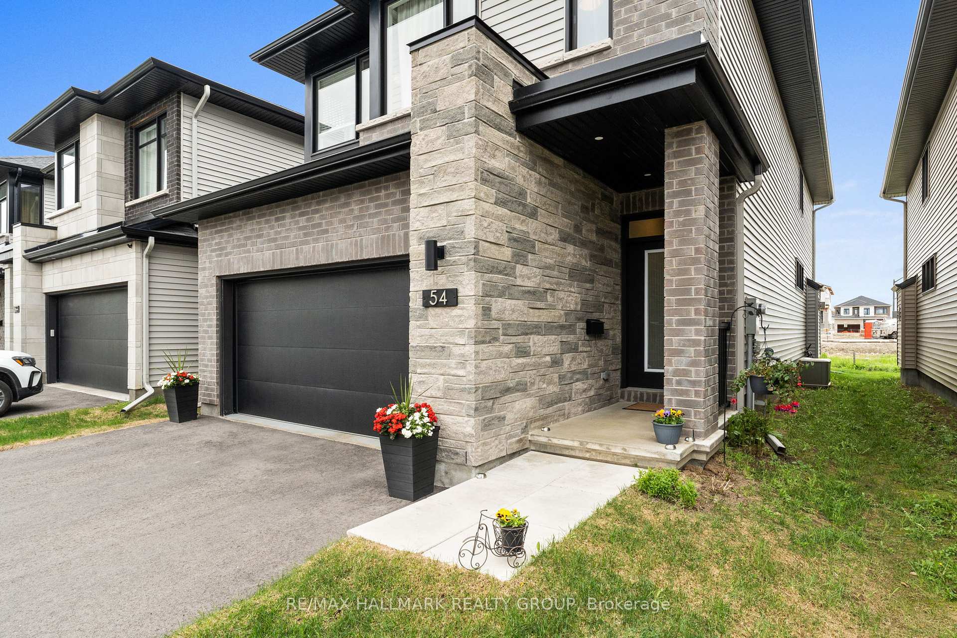 54 Whooping Crane Ridge, BlossomParkAirportandArea, ON K4M 0P2