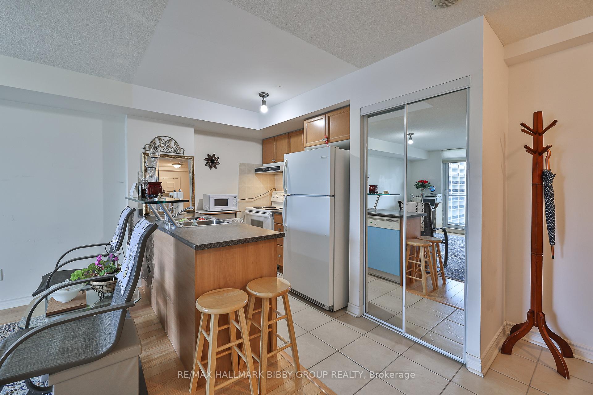 1 Bedroom Condo at 70 High Park, Toronto For sale
