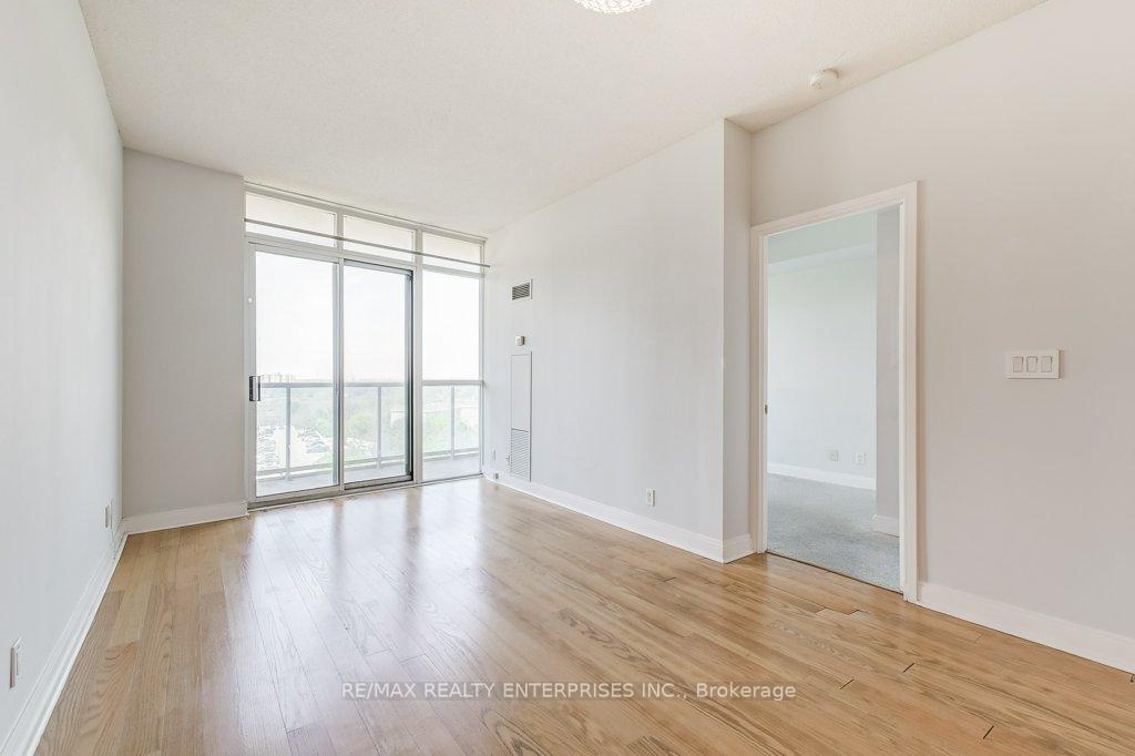 2 Bedrooms Condo at 80 Absolute, Mississauga For sale
