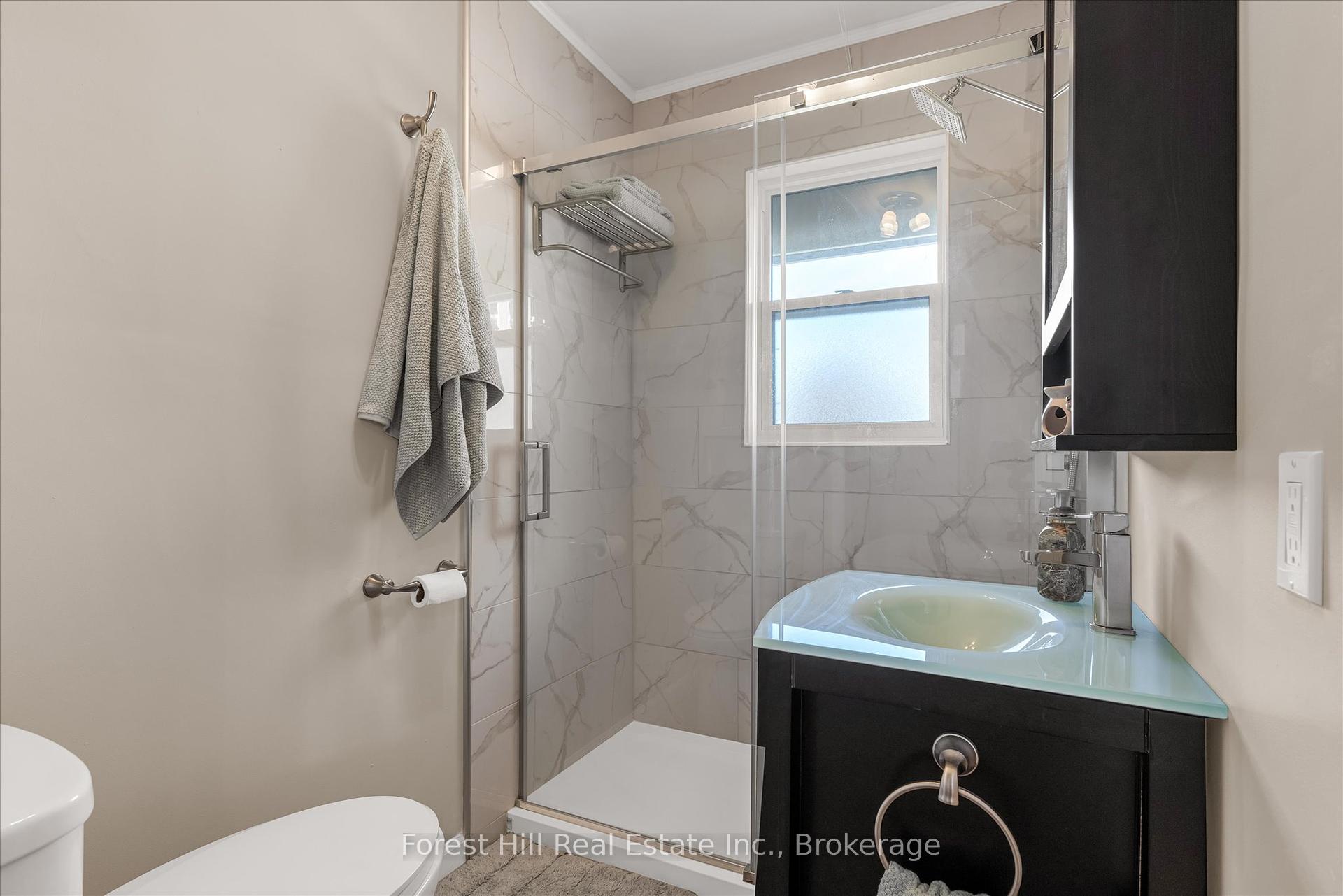 1 Bedroom Co-op at 2 Stroud, Hamilton For sale