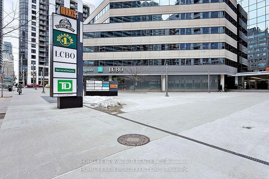 2 Bedrooms Condo at 763 Bay, Toronto For sale