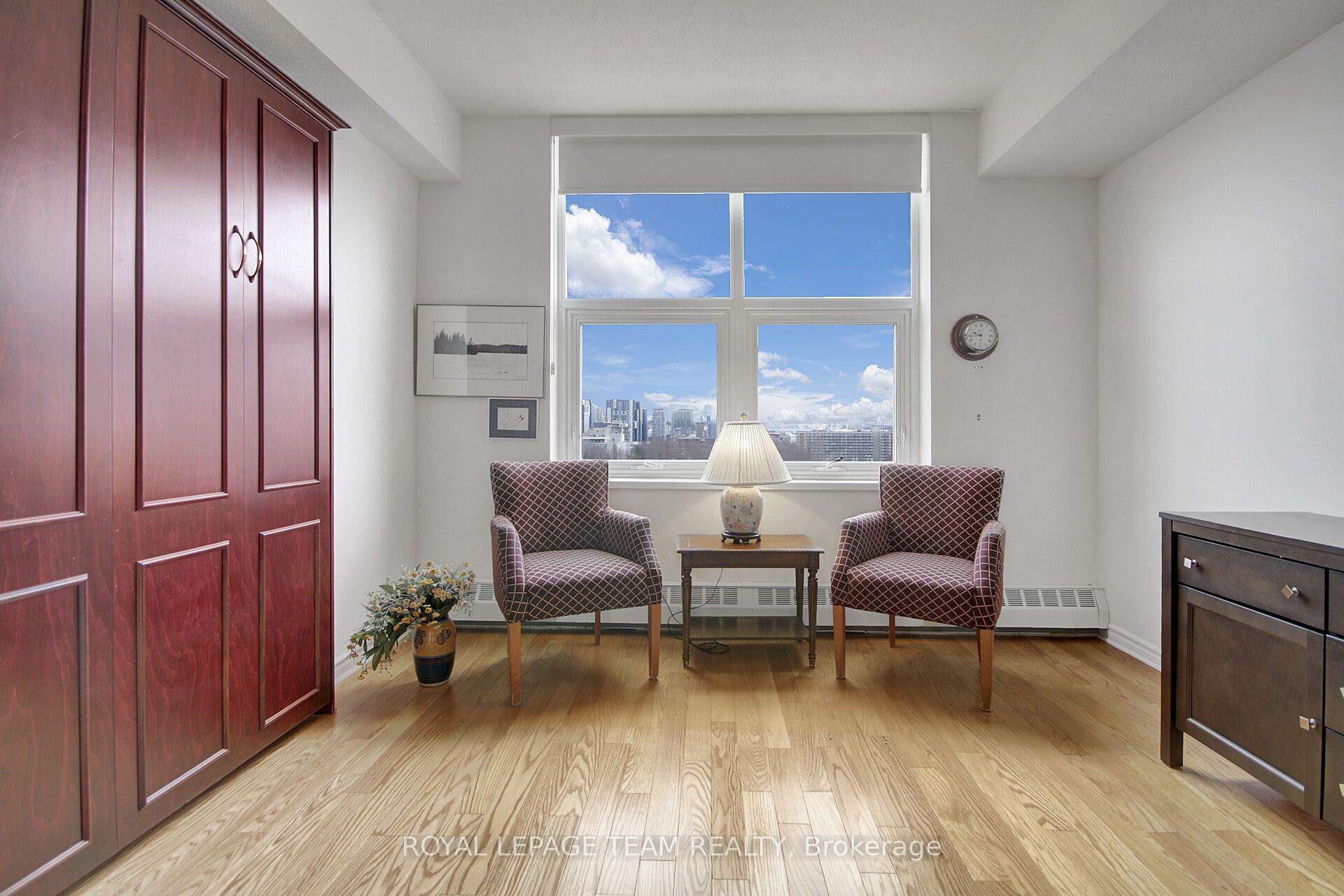 131 Wurtemburg Street, #804