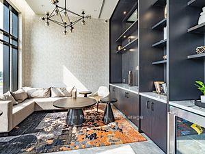 2 Bedrooms Condo at 3005 Pine Glen, Oakville For sale