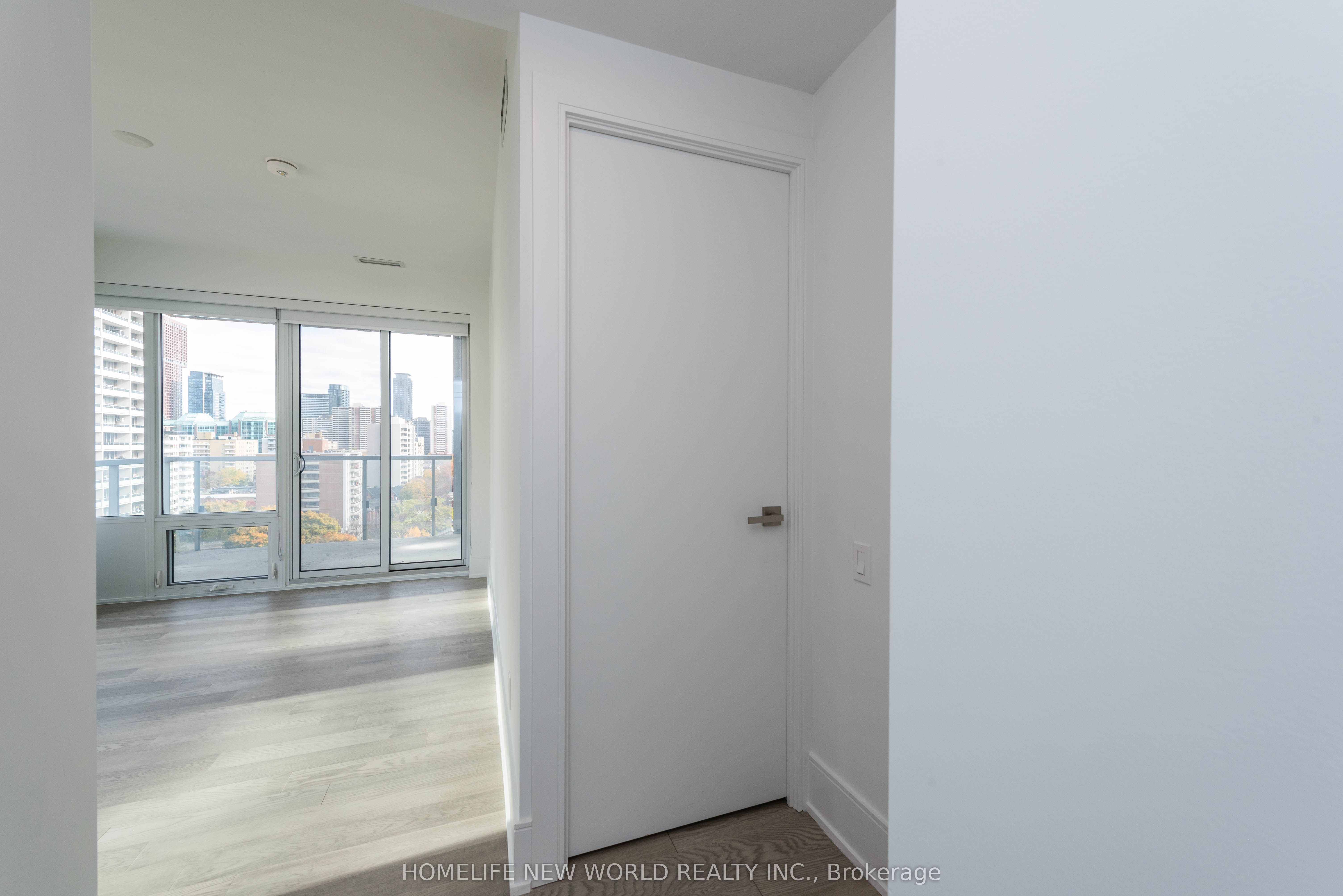 1 Gloucester Street, #1116