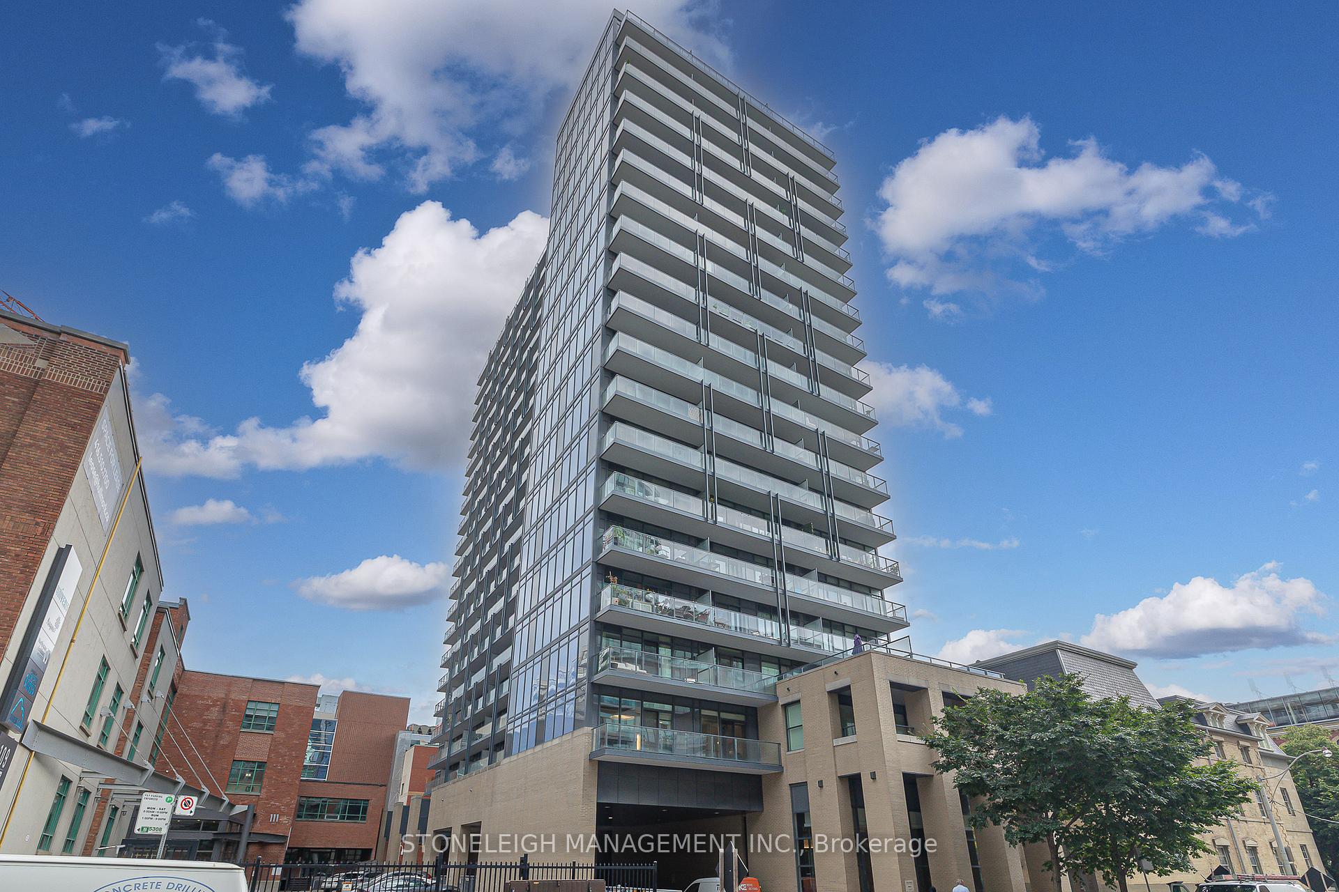 2 Bedrooms Condo at 105 George,  Toronto For sale