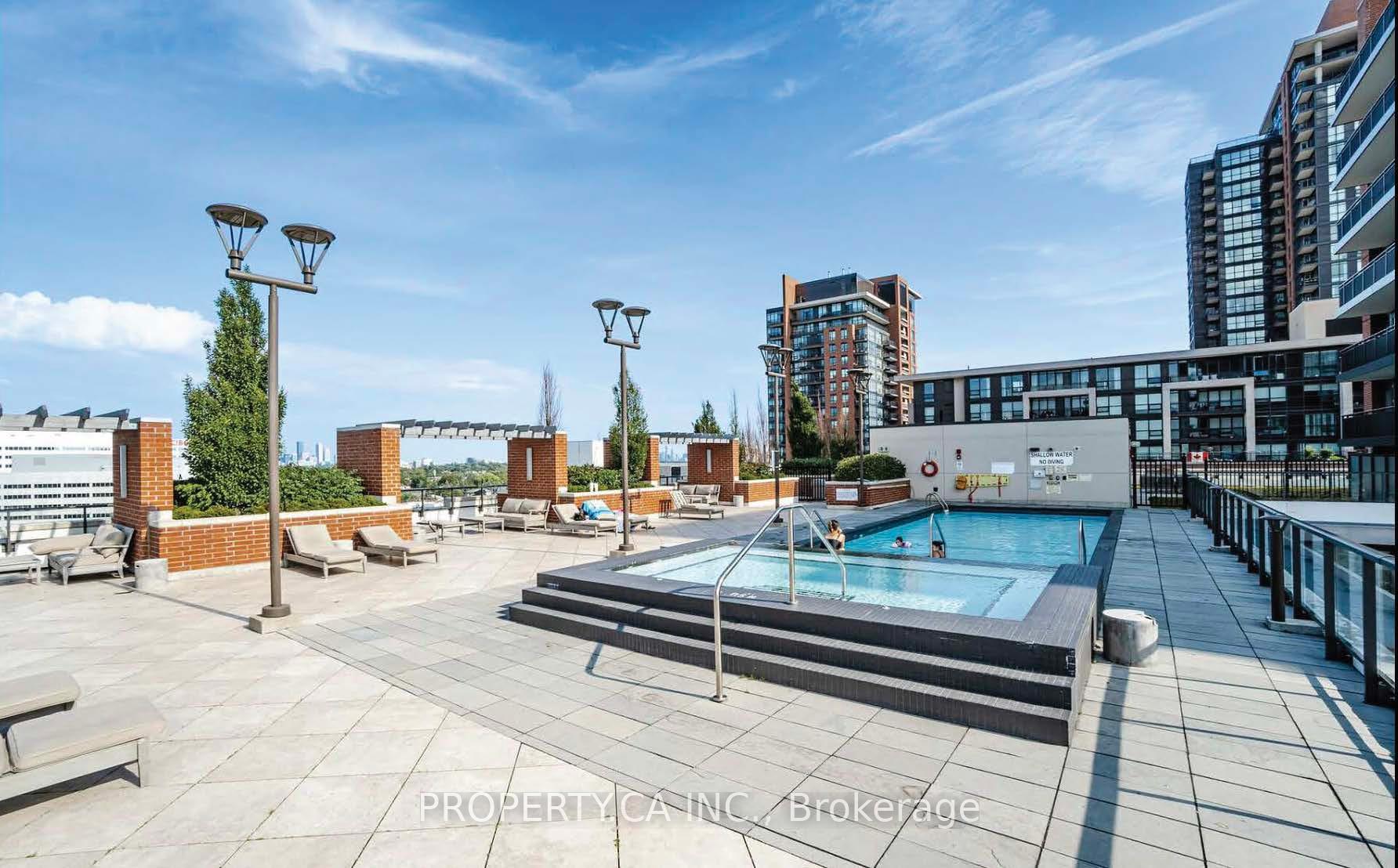 1 Bedroom Condo at 3091 Dufferin,  Toronto For sale