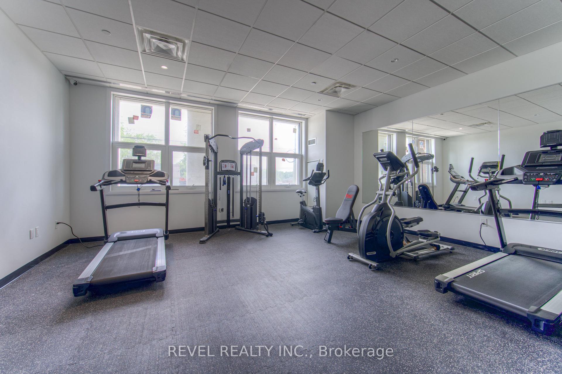 1 Bedroom Condo at 1936 Rymal, Hamilton For sale
