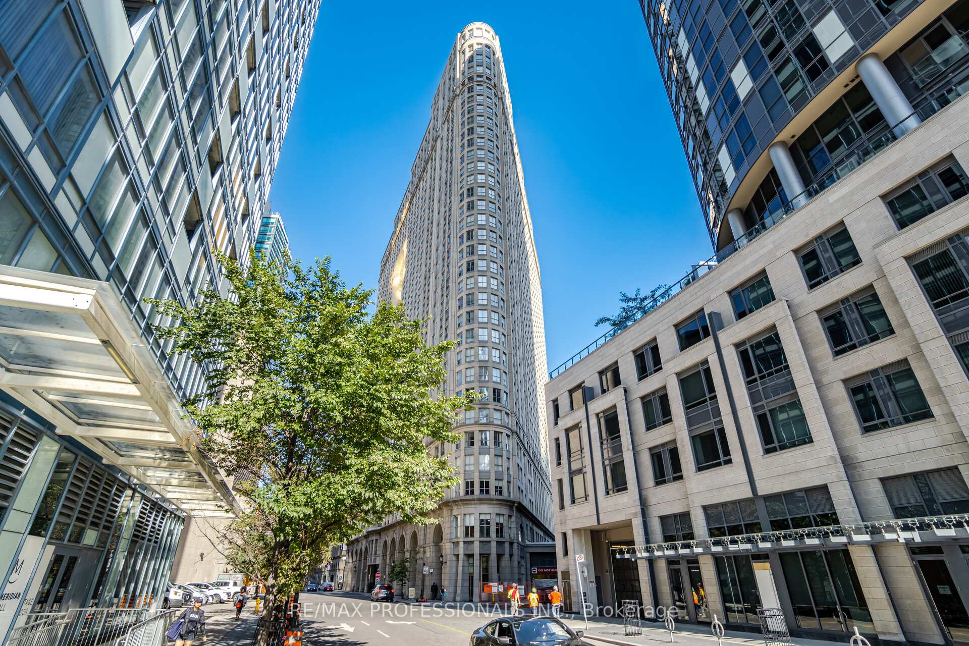 1 Bedroom Condo at 25 The Esplanade, Toronto For sale