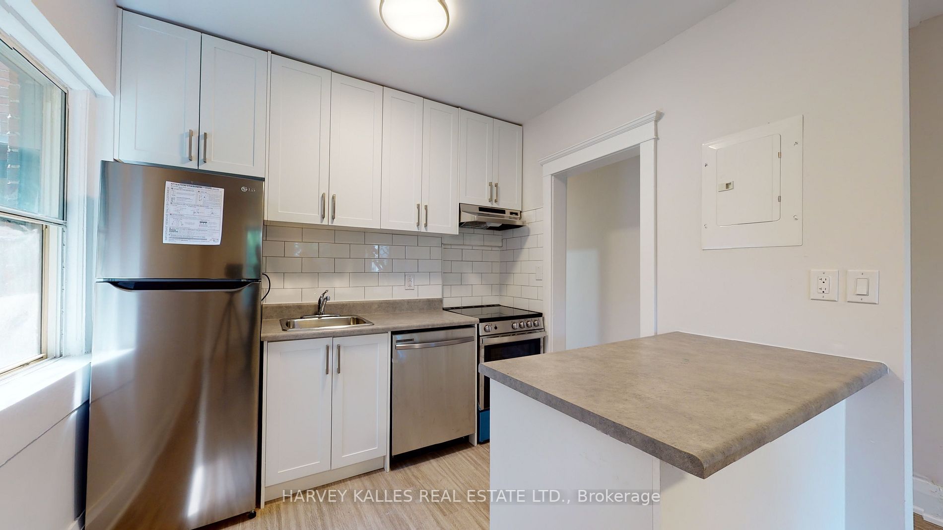 1065 Bathurst Street 3