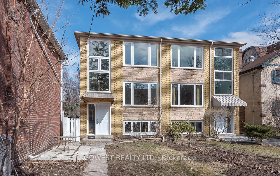 207 Oakmount