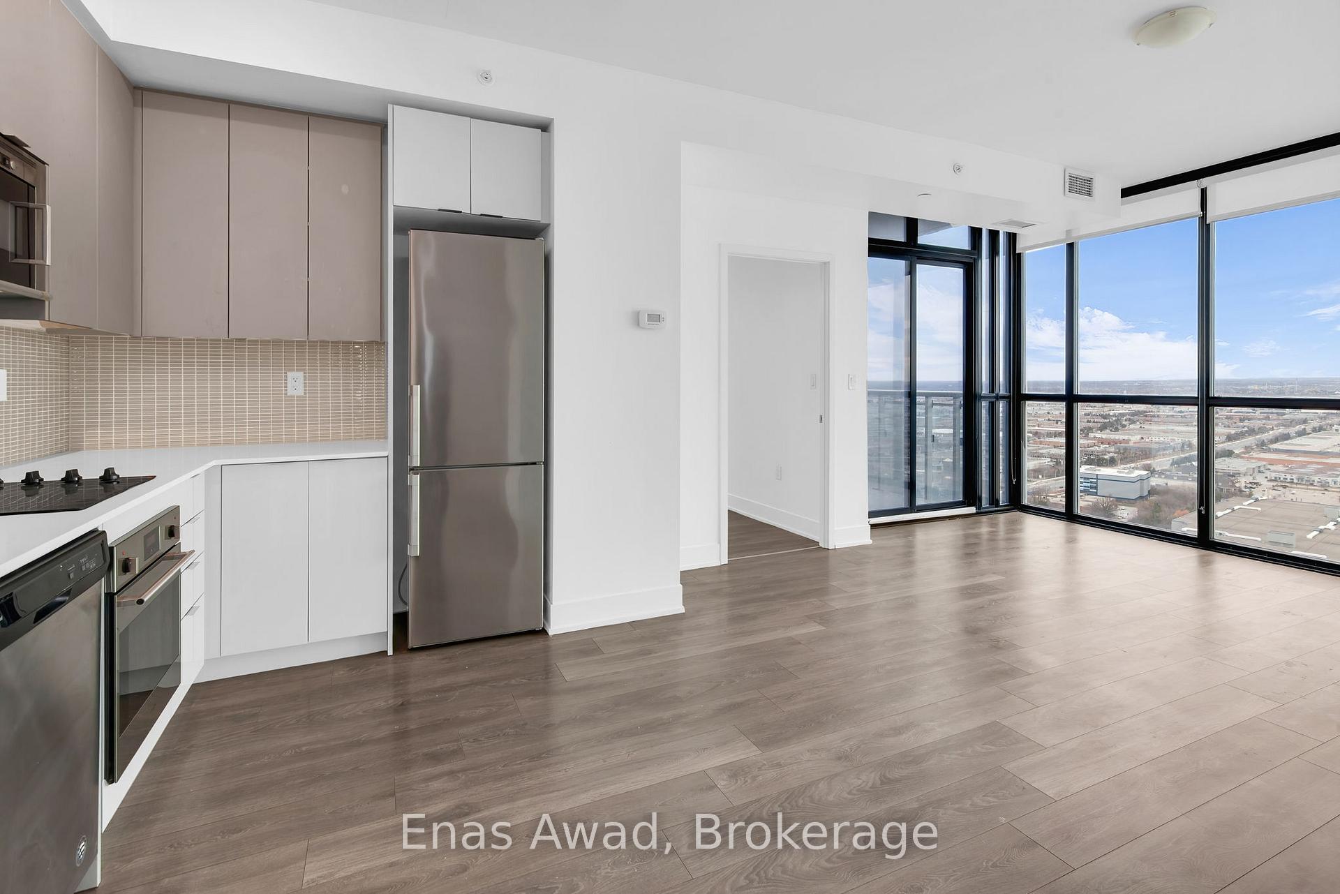 2 Bedrooms Condo at 2916 Highway 7,  Vaughan For sale
