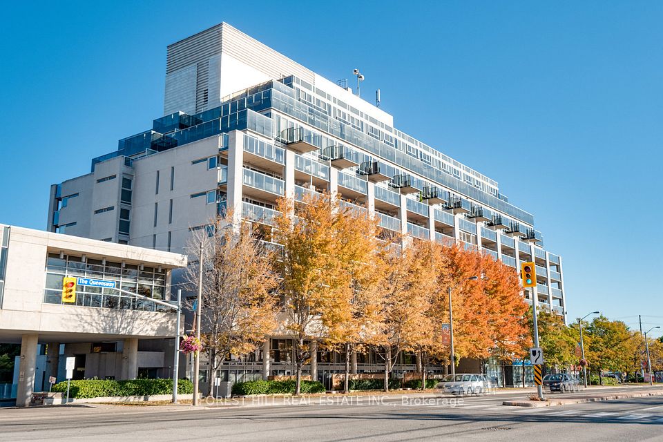 1040 The Queensway