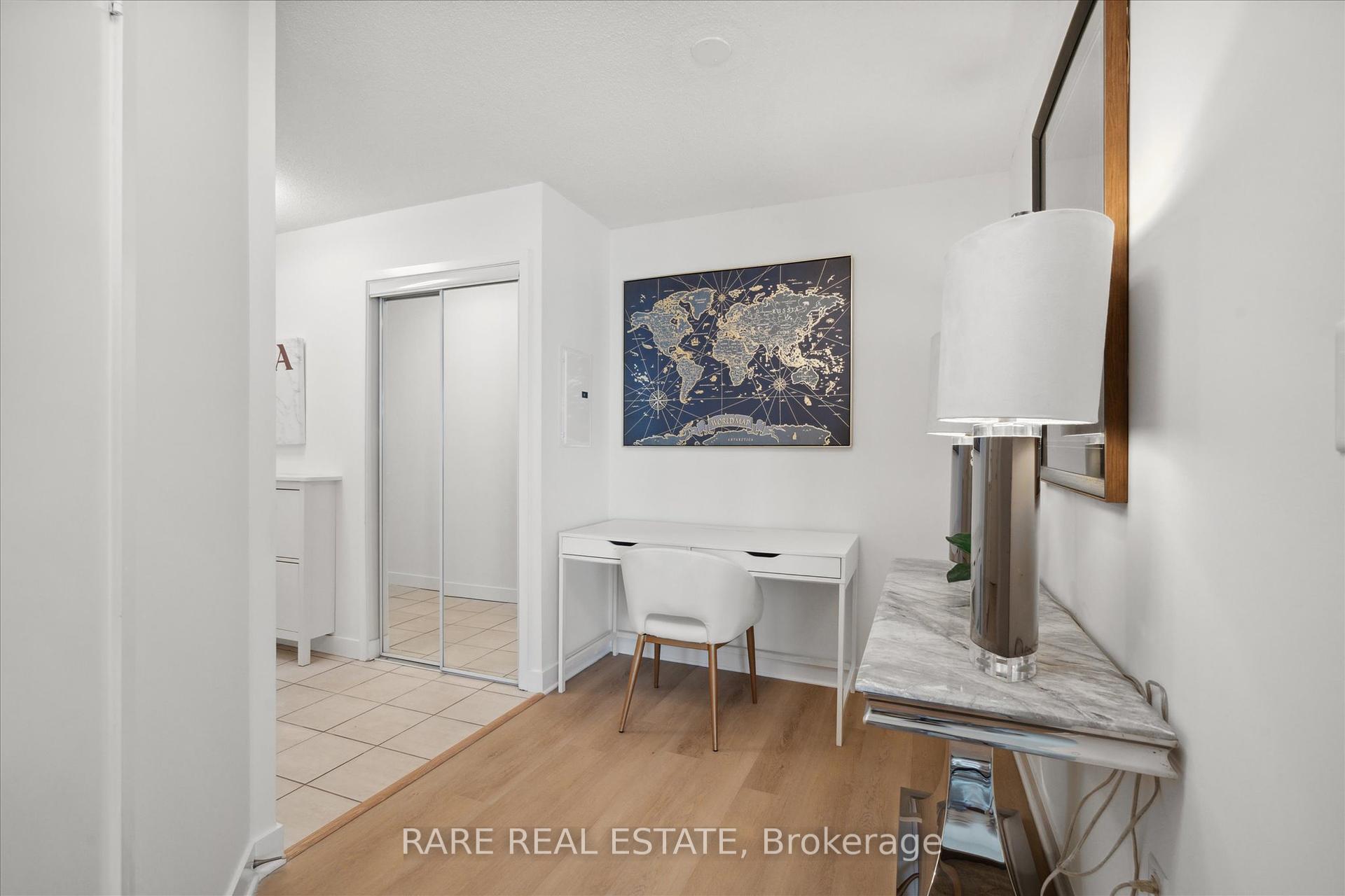 3 Bedrooms Condo at 11 Brunel, Toronto For sale