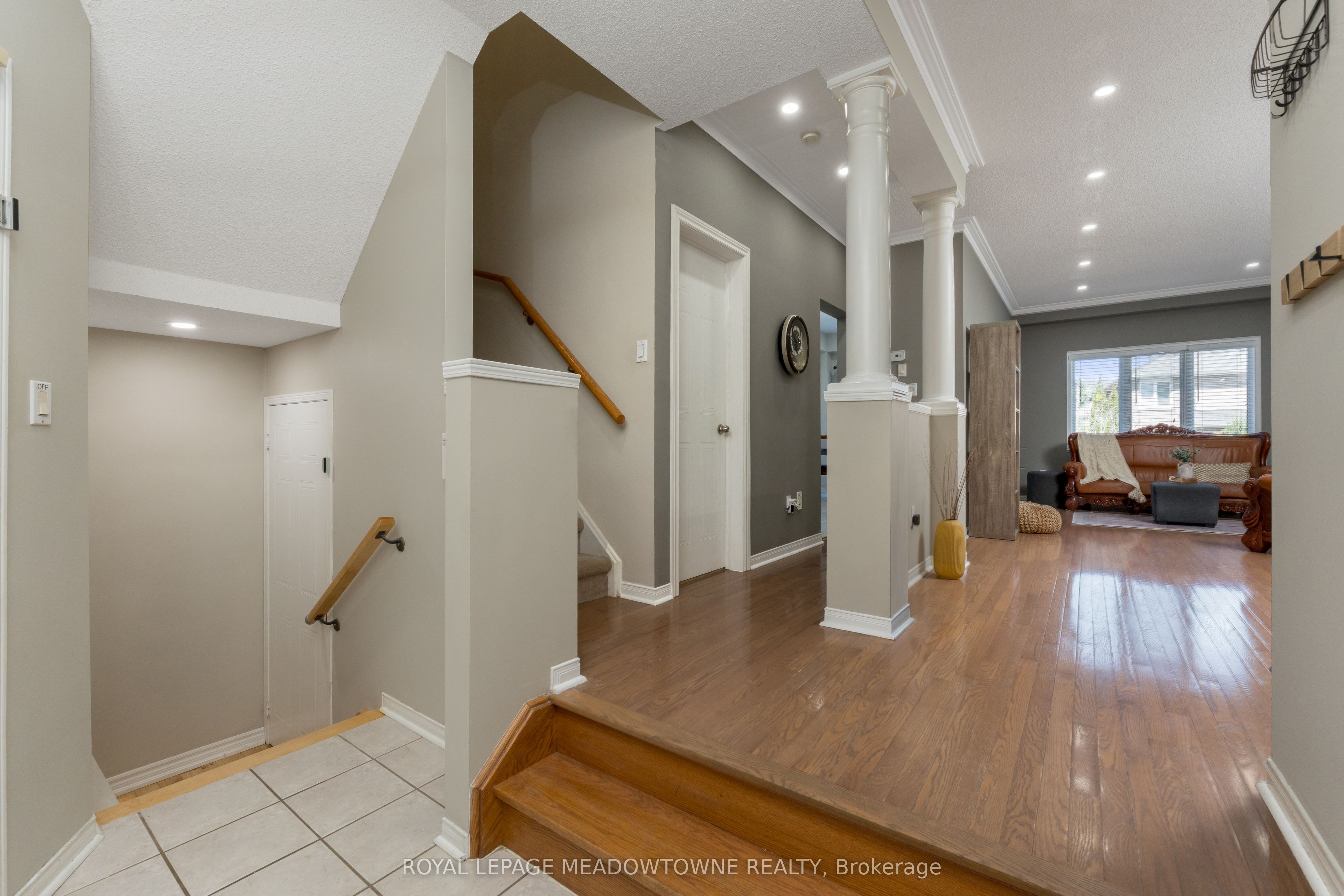 1876 Stevington Crescent
