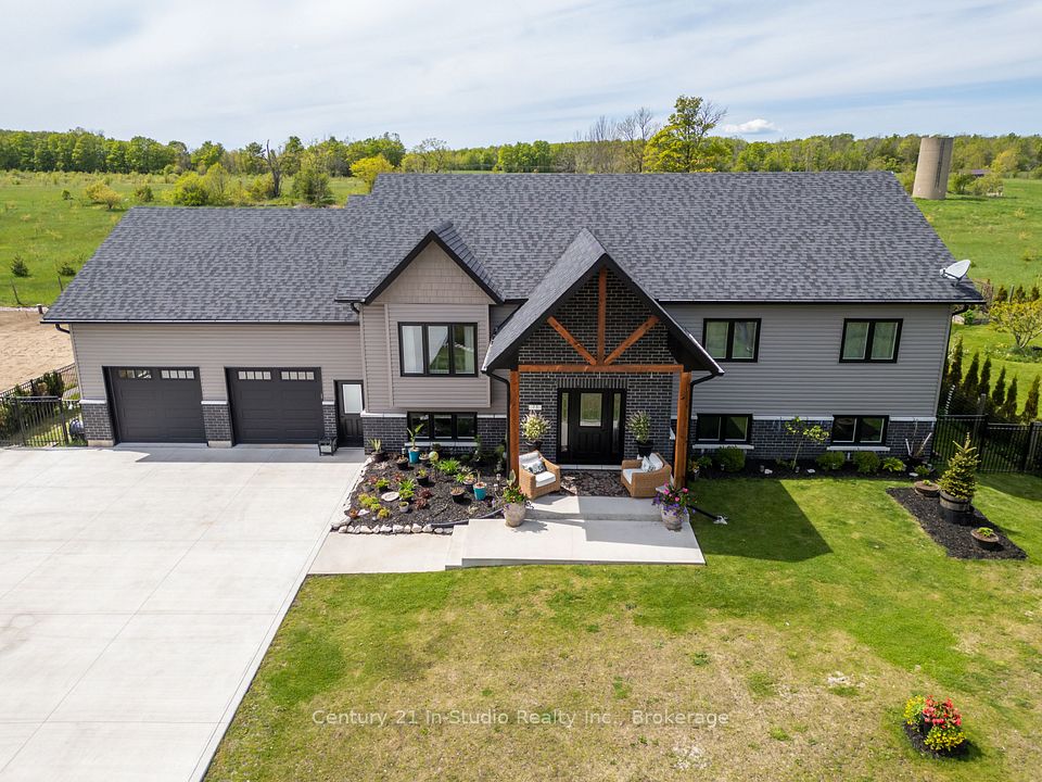 73 Everett