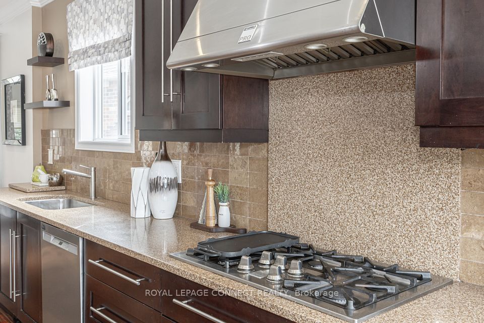 Gas range professional grade stove.