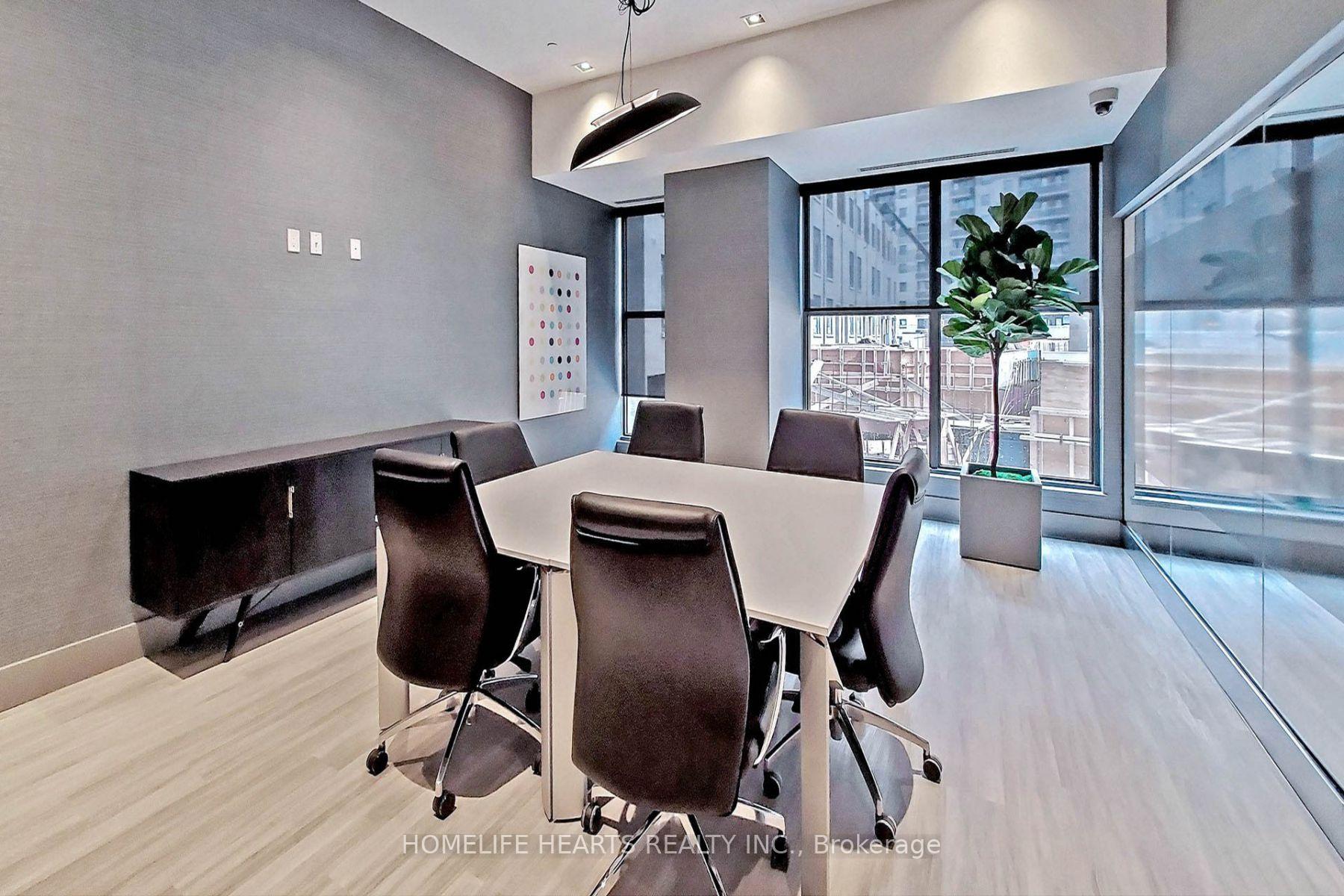 2 Bedrooms Condo at 181 Bedford, Toronto For sale