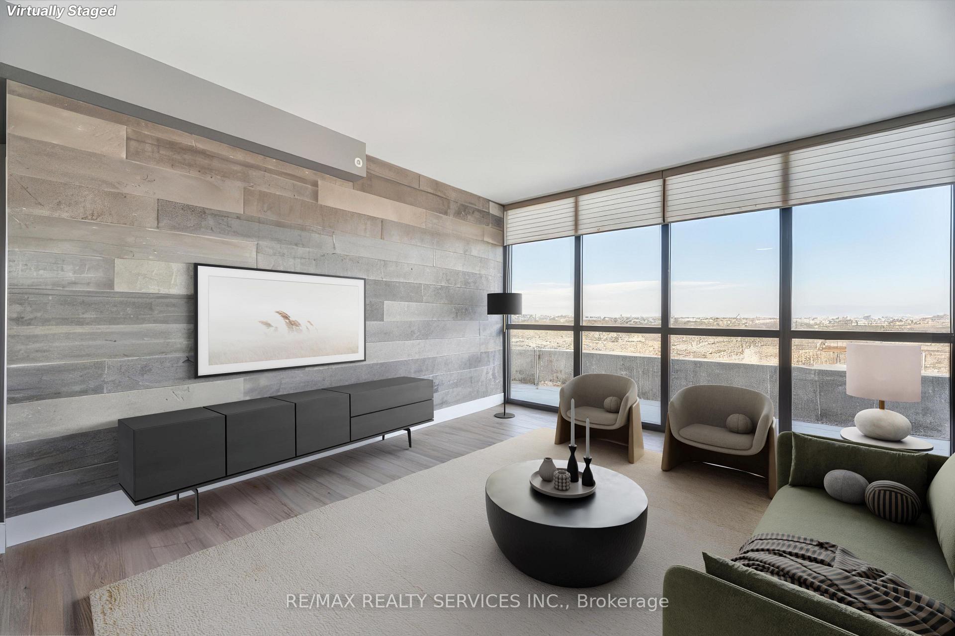 3 Bedrooms Condo at 2900 Highway 7, Vaughan For sale
