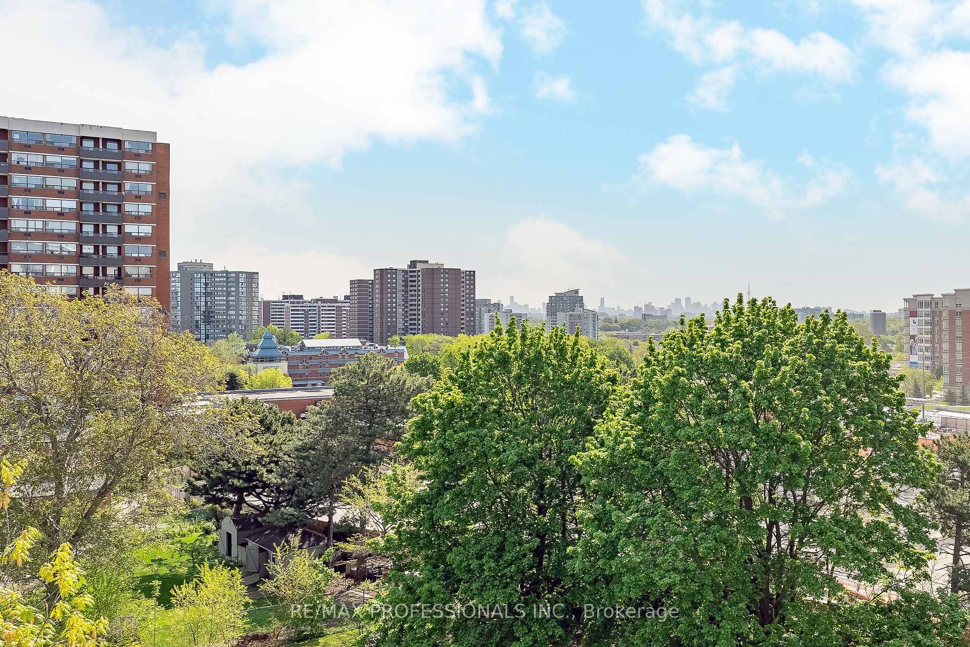 2 Bedrooms Co-op at 151 La Rose,  Toronto For sale