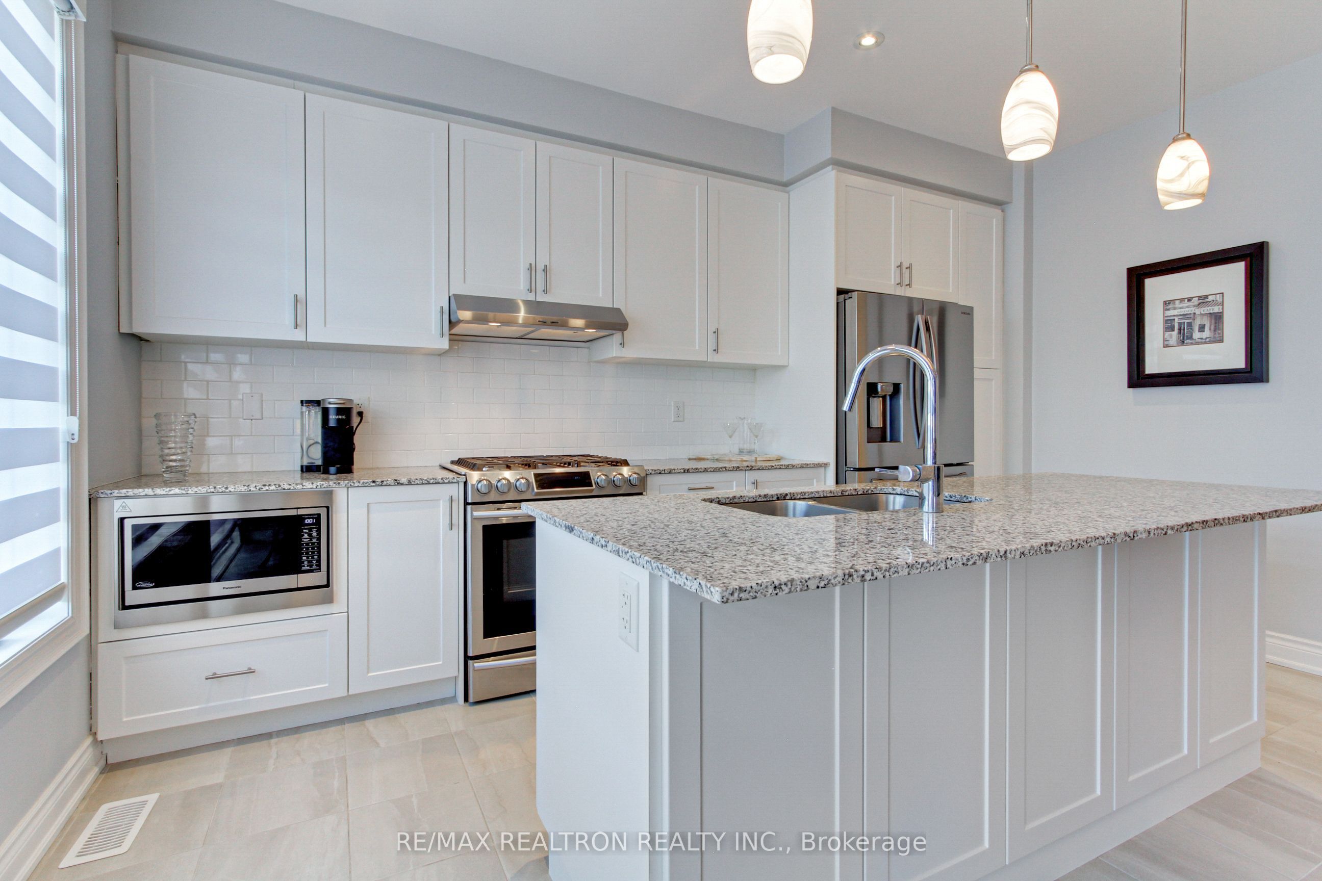 11 Beebalm Lane