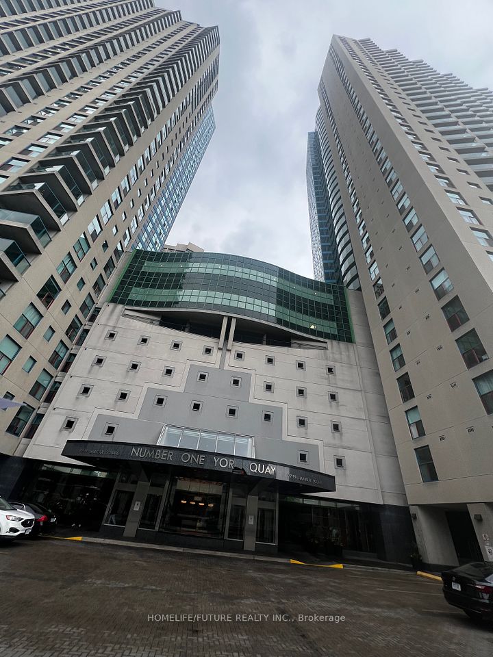 77 Harbour Square