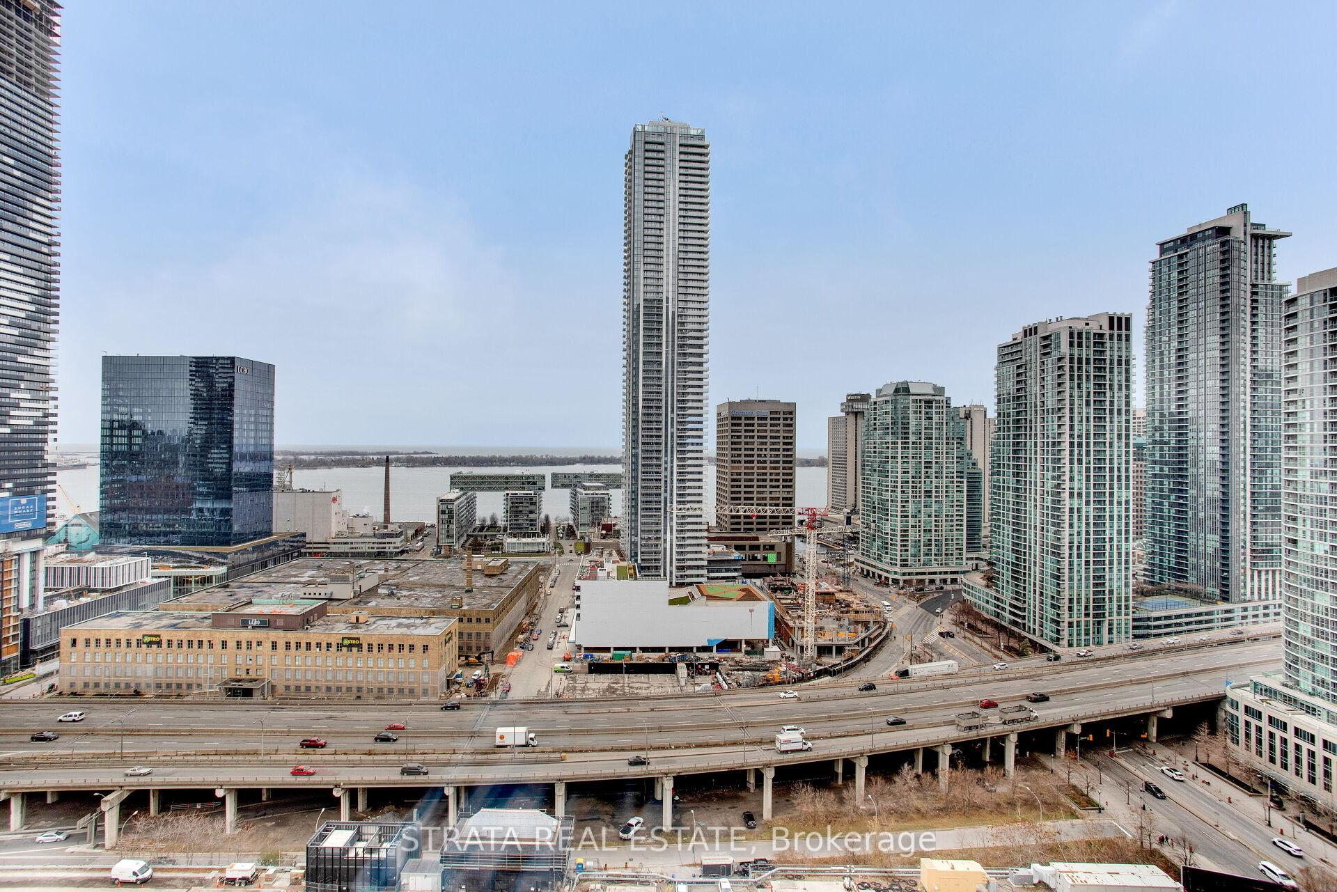 2 Bedrooms Condo at 25 The Esplanade, Toronto For sale