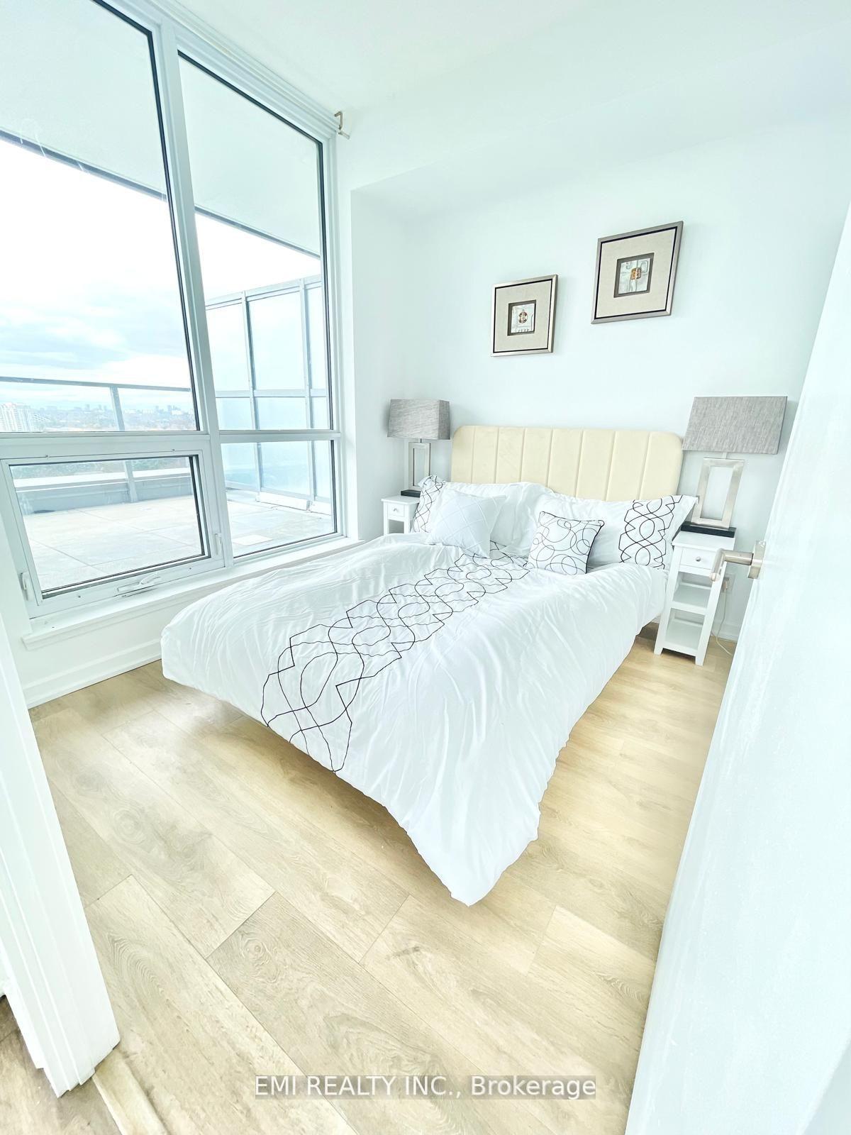 3 Bedrooms Condo at 36 Forest Manor, Toronto For sale