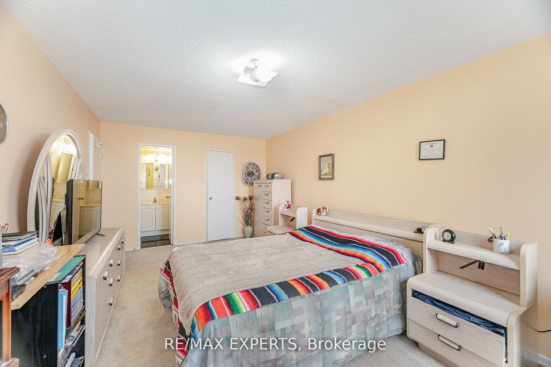25 Kensington Road 1407