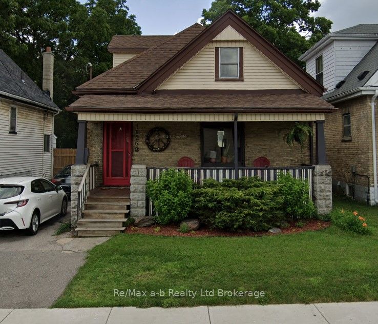 1026 Trafalgar