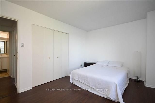 1380 Prince of Wales Drive N, #202
