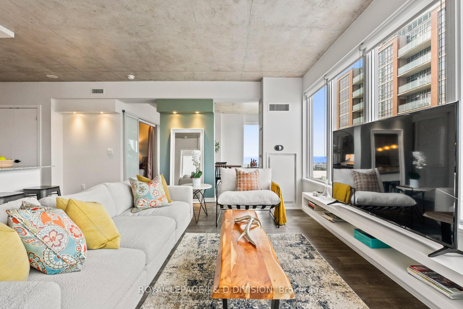 3 Bedrooms Condo at 59 East Liberty,  Toronto For sale