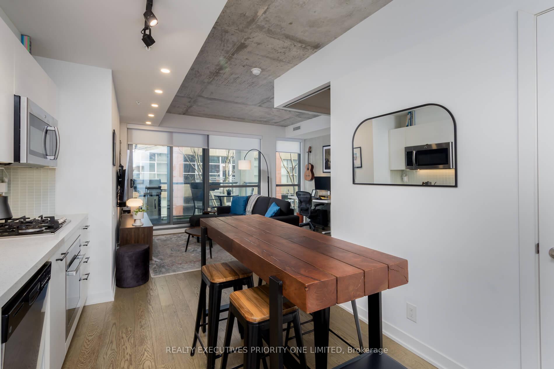 1 Bedroom Condo at 39 Brant, Toronto For sale