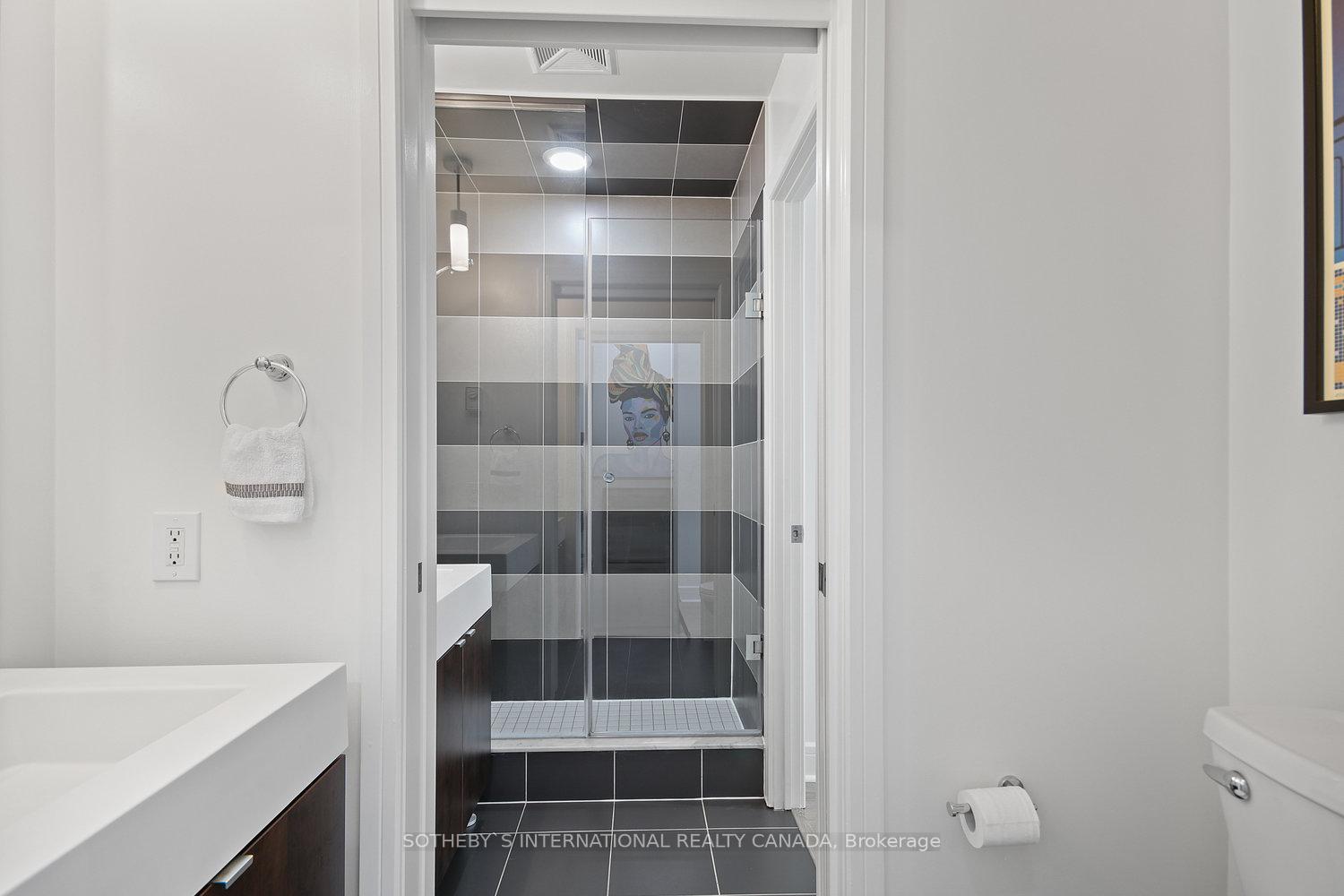 2 Bedrooms Condo at 116 George,  Toronto For sale