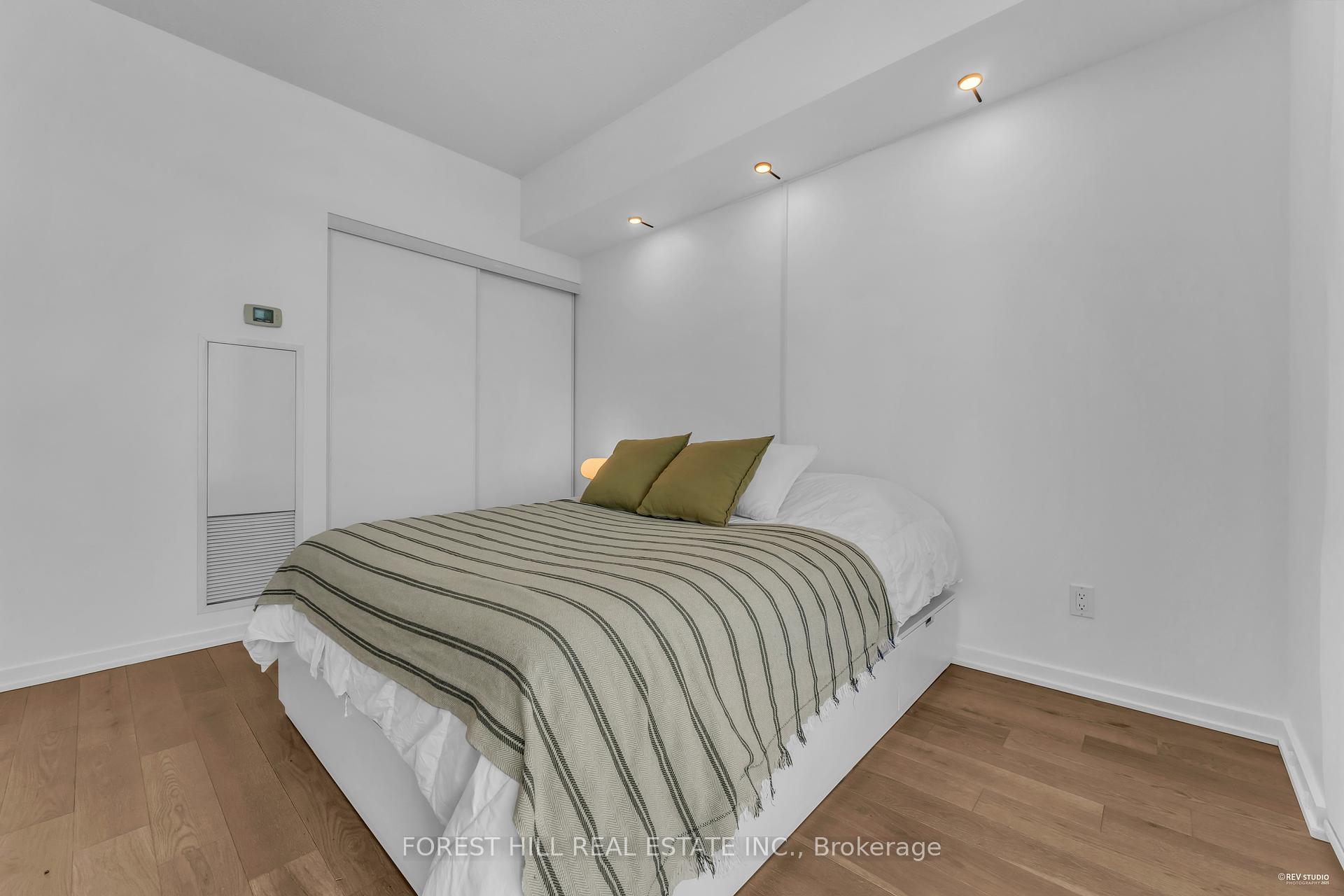1 Bedroom Condo at 103 The Queensway, Toronto For sale
