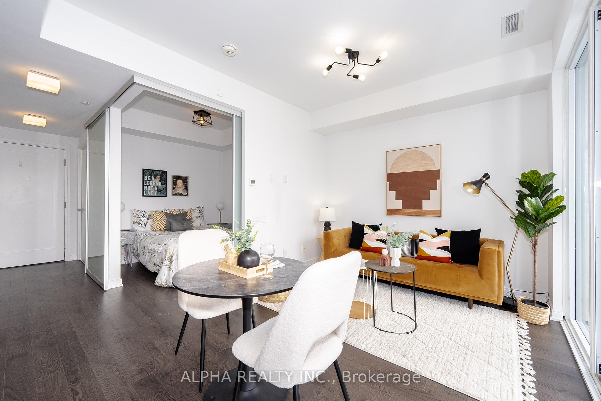 1 Bedroom Condo at 28 Wellesley,  Toronto For sale